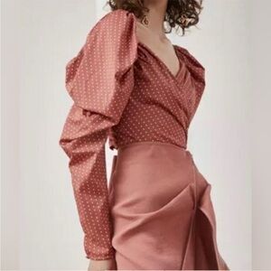 New C/MEO Collective Lift Me puffed sleeve cropped polka dot blouse terra Cotta